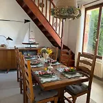 Familial Avec Jardin A بيت للعطل