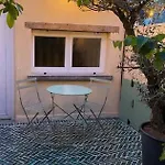 Familial Avec Jardin A * ديف-سو-مير