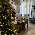 Familial Avec Jardin A * ديف-سو-مير